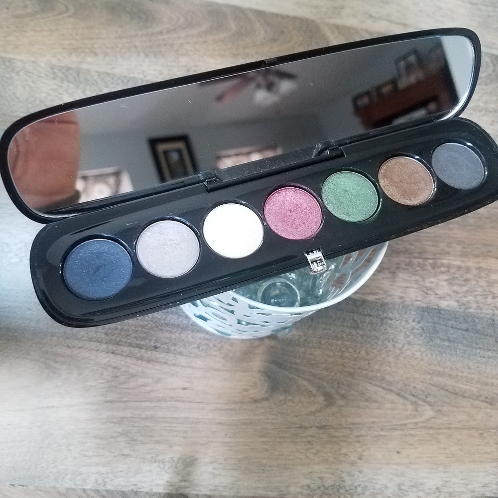 Marc Jacobs Eyeshadow - The Vamp 208